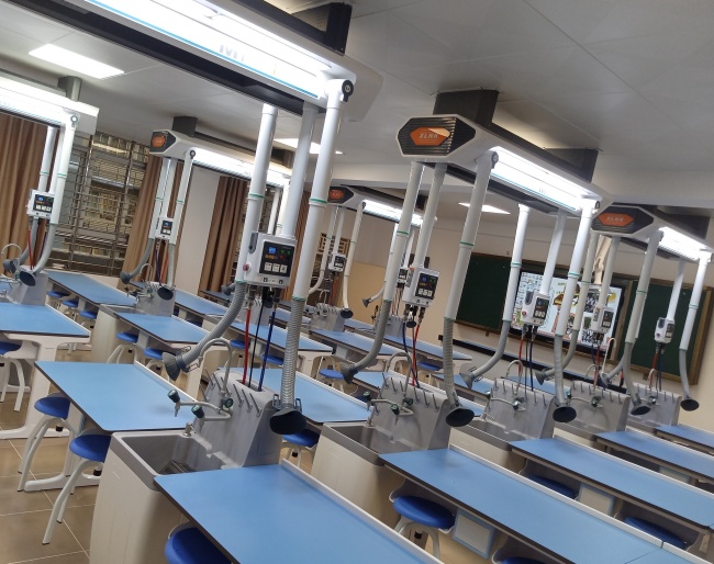 新科化學(xué)實(shí)驗(yàn)室成套設(shè)備：開啟高效教學(xué)科研之門