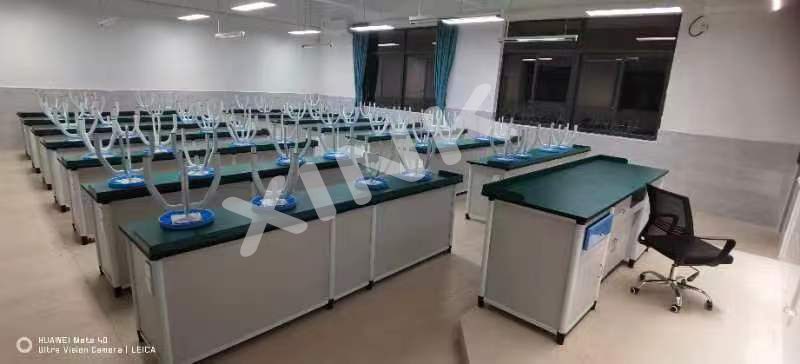 <a href='http://m.bcmwl.com/' target='1' style='font-size:14px; font-weight:bold; color:#0080ff;'>物理實驗室</a>