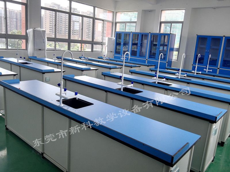 <a href='http://m.bcmwl.com/chanpin/53-1.html' target='1' style='font-size:18px; font-weight:bold; color:#000000;'>科學實驗室</a>廠家