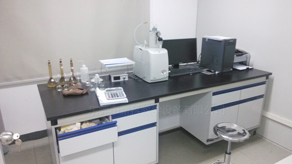 <a href='http://m.bcmwl.com/products/64-1.html' target='1' style='font-size:18px; font-weight:bold; color:#000000;'>實驗室邊臺</a>案例