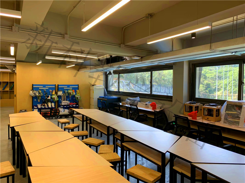 <a href='http://m.bcmwl.com' target='1' style='font-size:14px; font-weight:bold; color:#0080ff;'>創客實驗室</a>