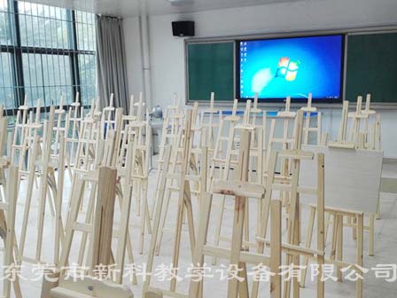 <a href='http://m.bcmwl.com/chanpin/56-1.html' target='1' style='font-size:18px; font-weight:bold; color:#000000;'>美術功能室</a>